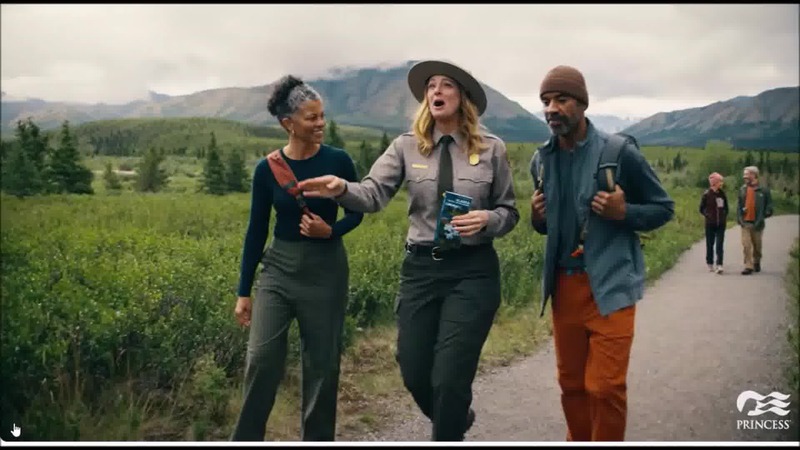 Ranger-led walking excursion with guests
